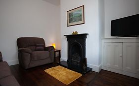 Spacious 3 Bedrooms Cottage In Whalley